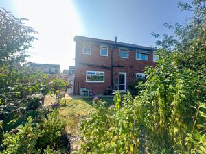 Photo 19- click for photo gallery